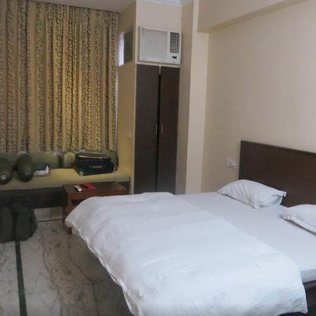 hotel sandhu palace Jodhpur  Bagian luar foto